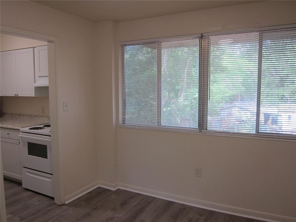 300 Nw 20th Avenue - Photo 16