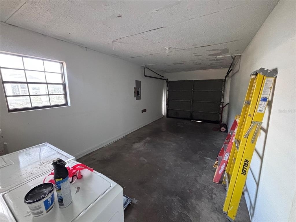 1028 Hickory Road - Photo 16
