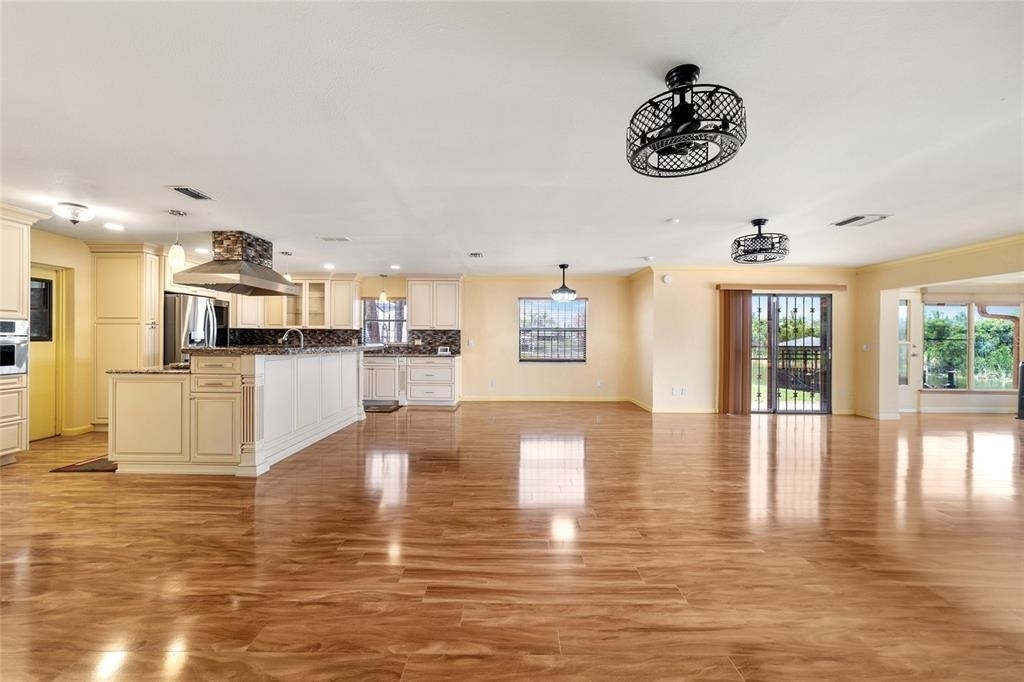 5330 Kings Court - Photo 9