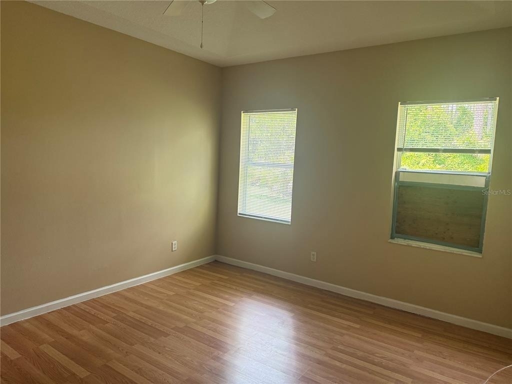 18 Poinbury Drive - Photo 1