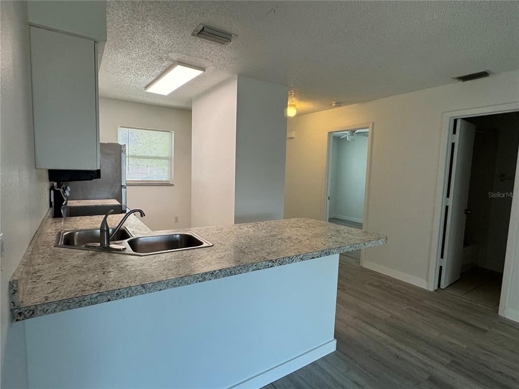 6428 Hamlet Drive - Photo 22
