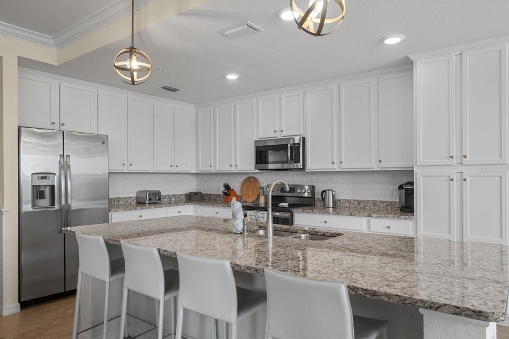 17118 Vardon Terrace - Photo 9