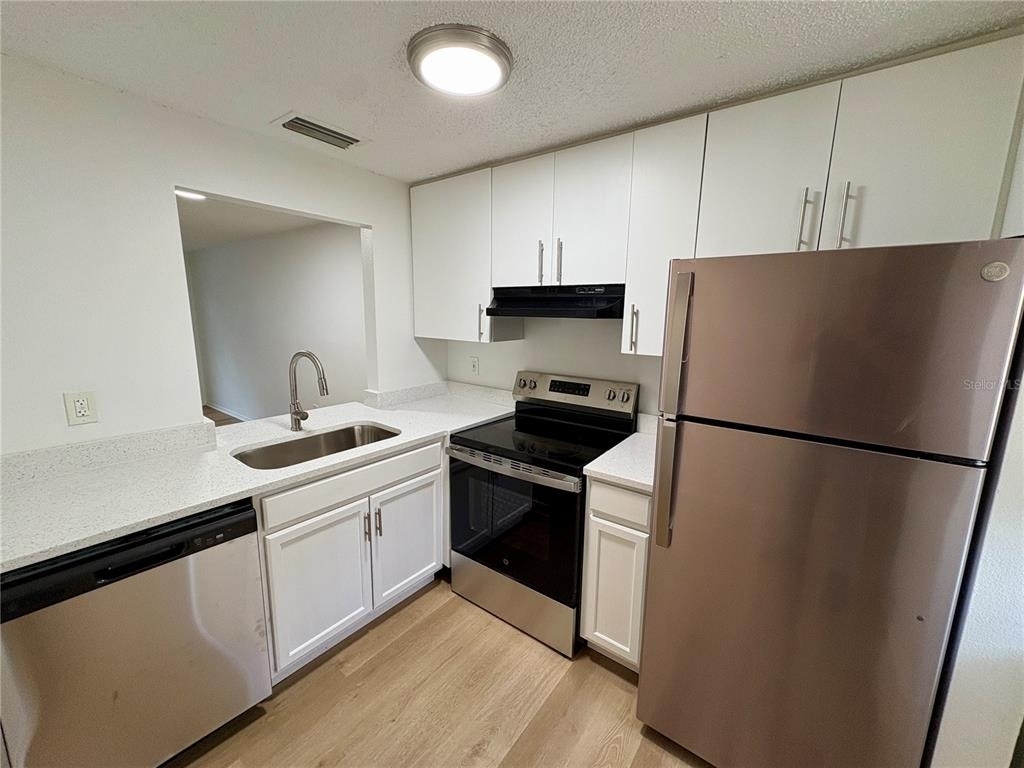 408 57th Avenue Drive E - Photo 2