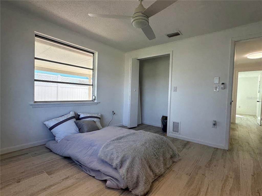 812 Bayview Drive - Photo 13