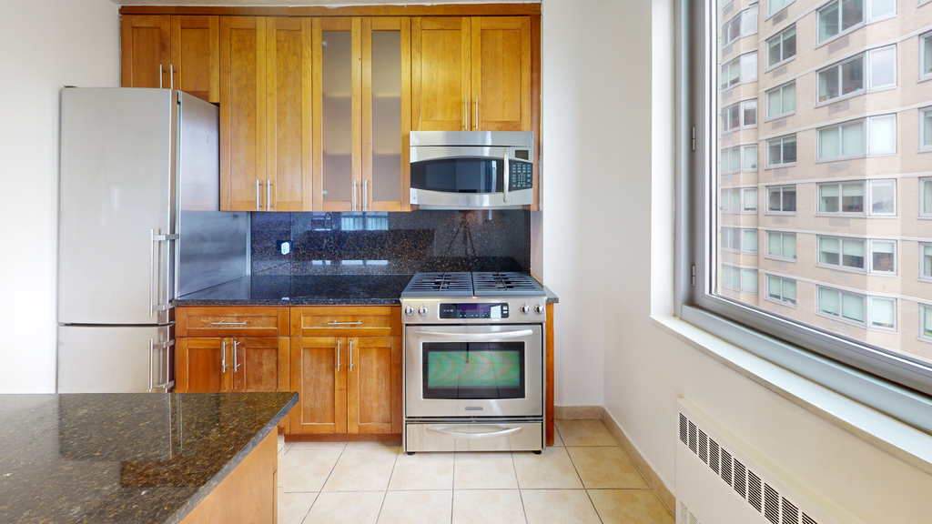 401 E 34th St - Photo 1
