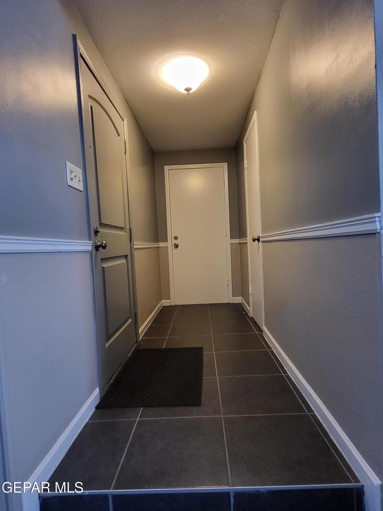 1802 Frank Sinatra Place - Photo 21