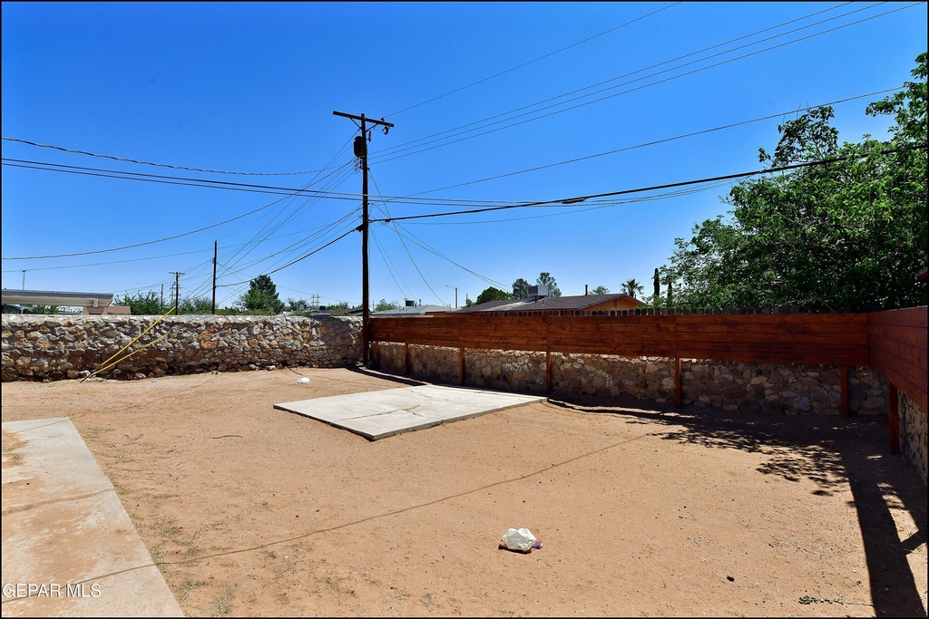 10324 Newport Drive - Photo 34