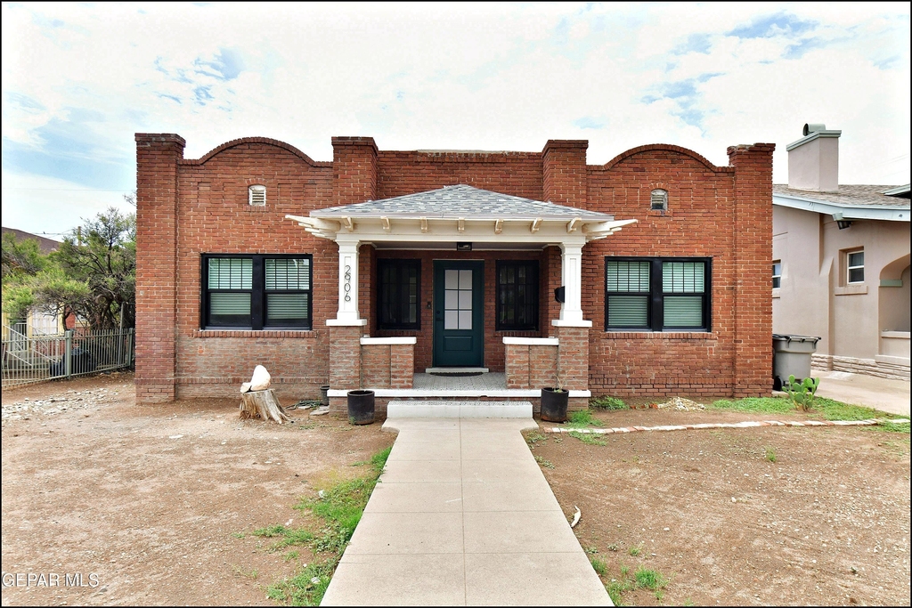 2906 Wheeling Avenue - Photo 2