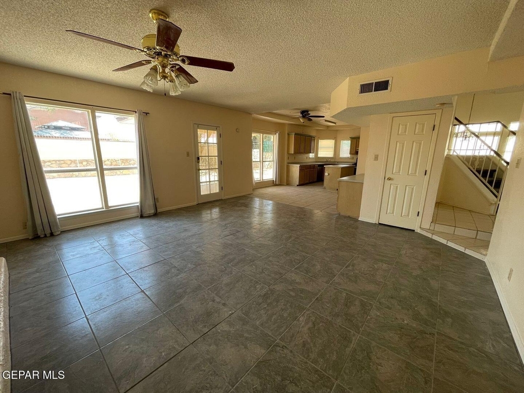 4304 Loma Alegre Drive - Photo 8