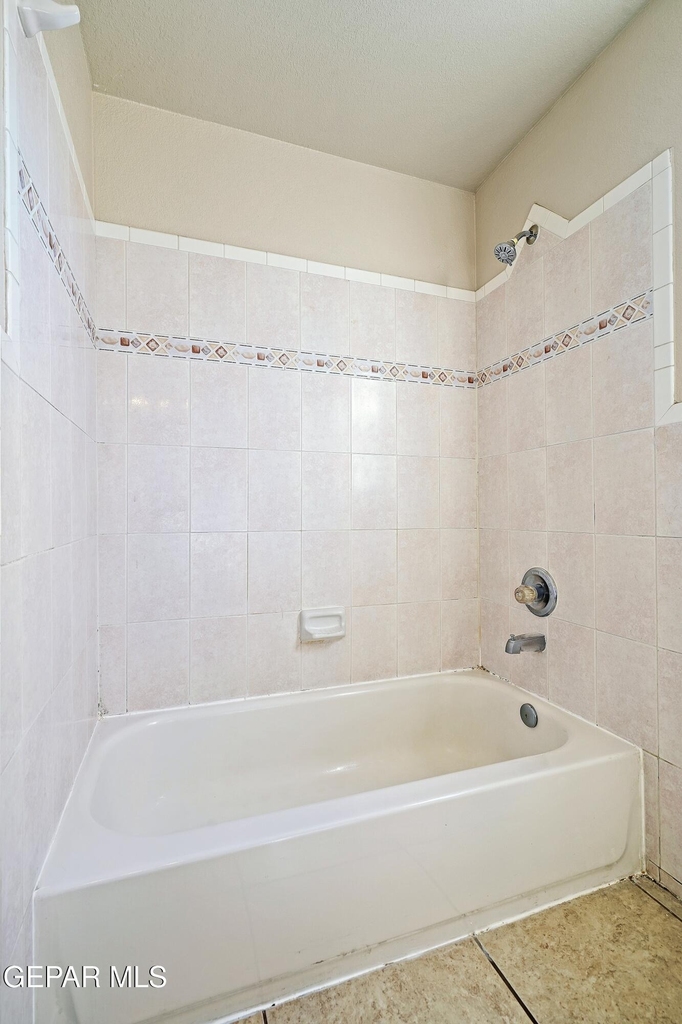 1315 Olga Mapula Drive - Photo 25