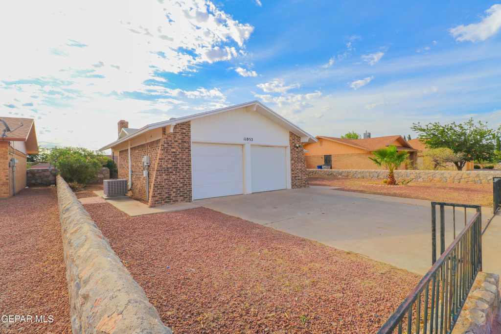 11052 Middledale Street - Photo 7