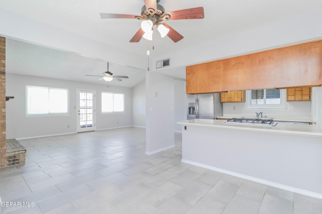 11052 Middledale Street - Photo 16