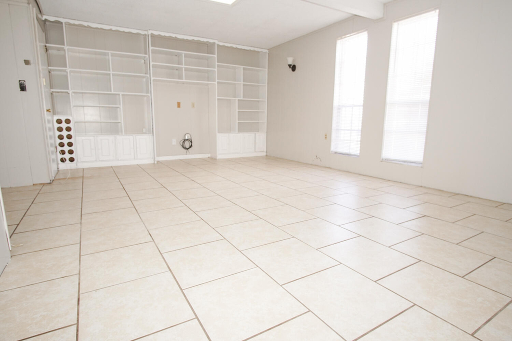 10109 Milan Street - Photo 9