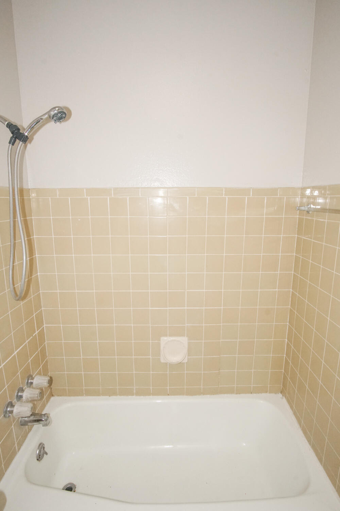 10109 Milan Street - Photo 17