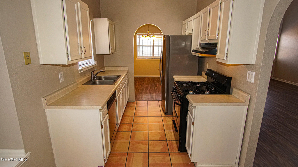 4553 Gen Maloney Circle - Photo 7