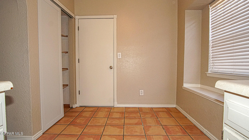 4553 Gen Maloney Circle - Photo 8