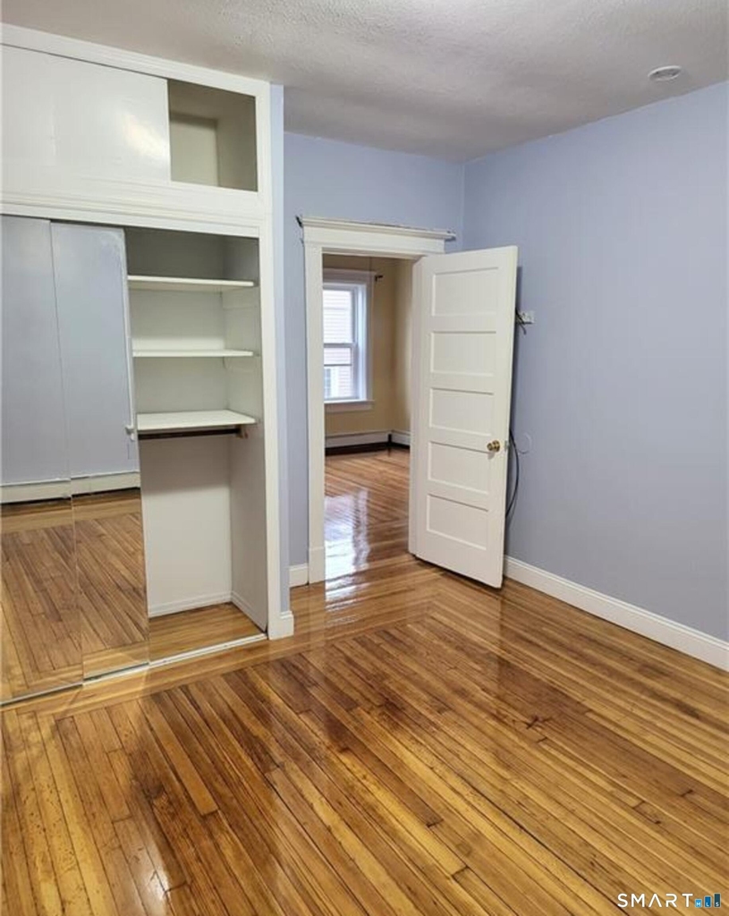 8 Erwin Place - Photo 9