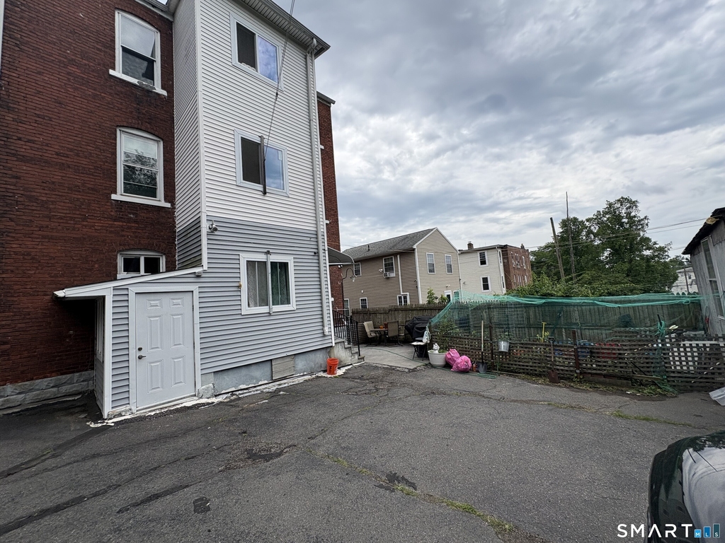 8 Erwin Place - Photo 25
