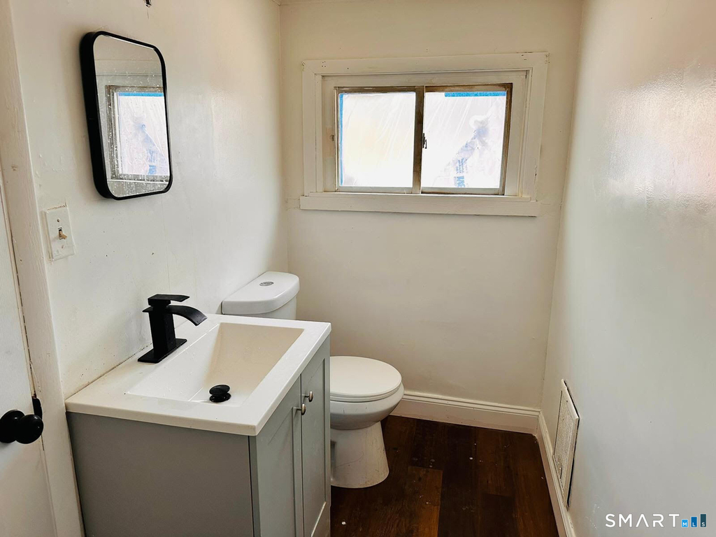 1295 Main Street - Photo 6