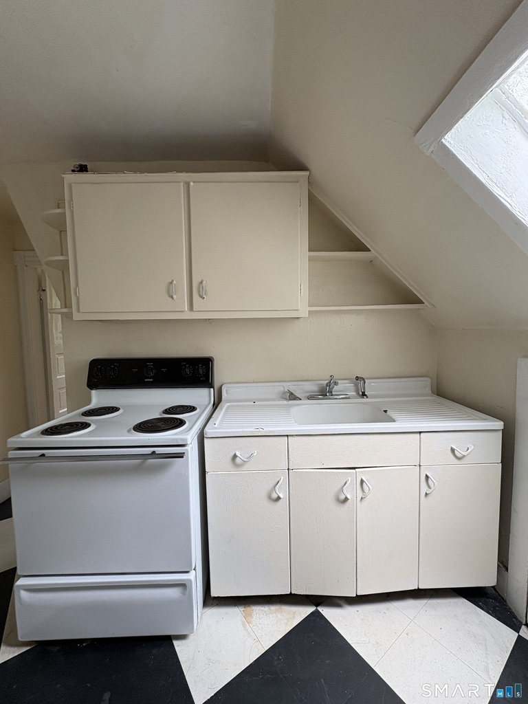 196 Norton Street - Photo 6