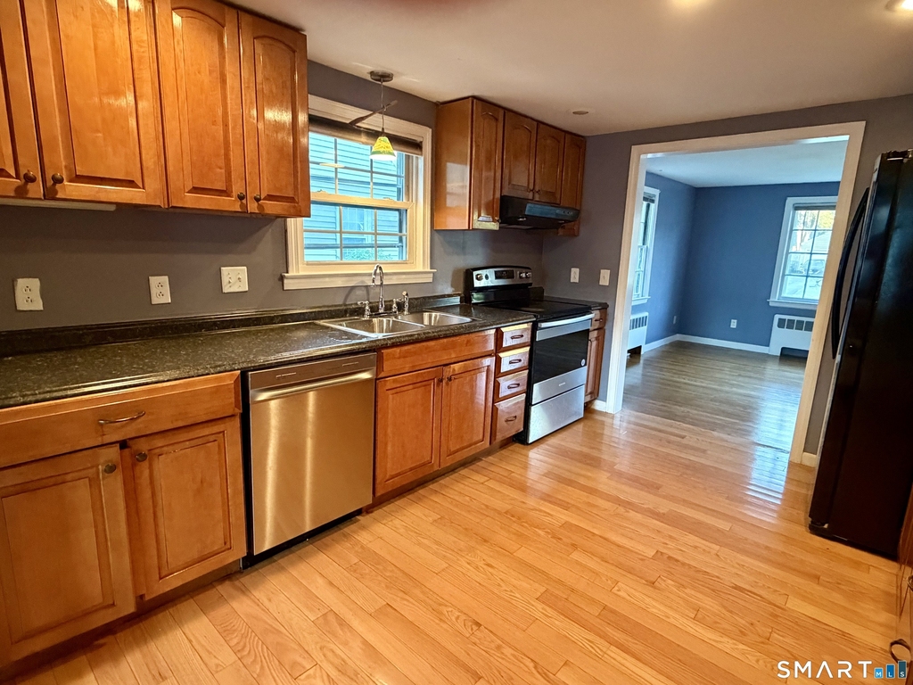 18 Whiteside Street - Photo 12