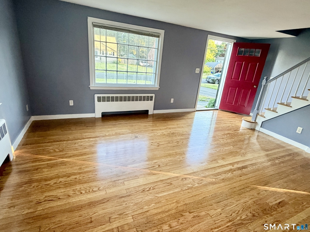18 Whiteside Street - Photo 9