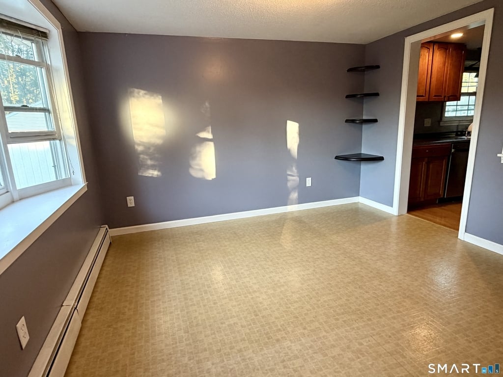 18 Whiteside Street - Photo 16