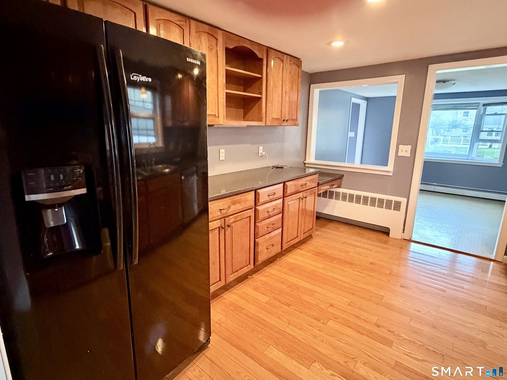 18 Whiteside Street - Photo 14