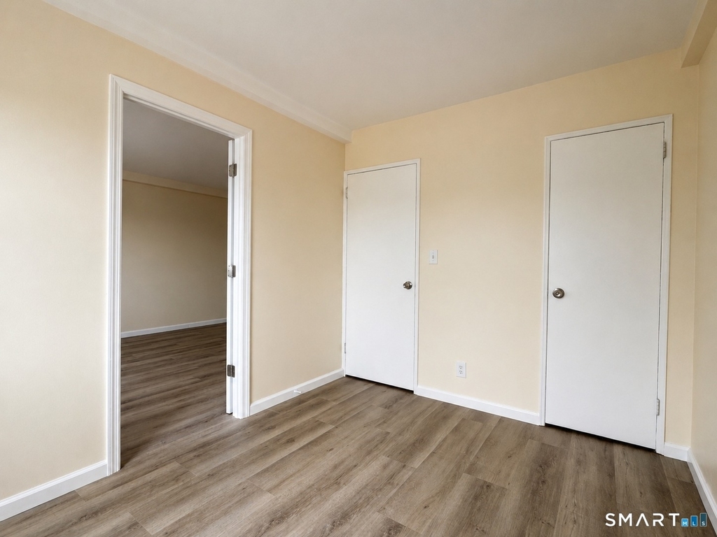 700 Summer Street - Photo 7