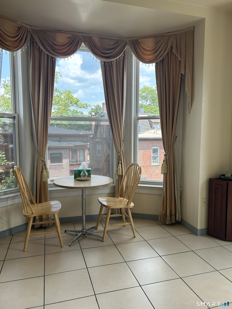 71-73 Whitney Avenue - Photo 5