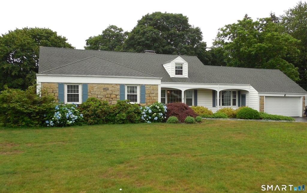16 Shorelands Drive - Photo 32