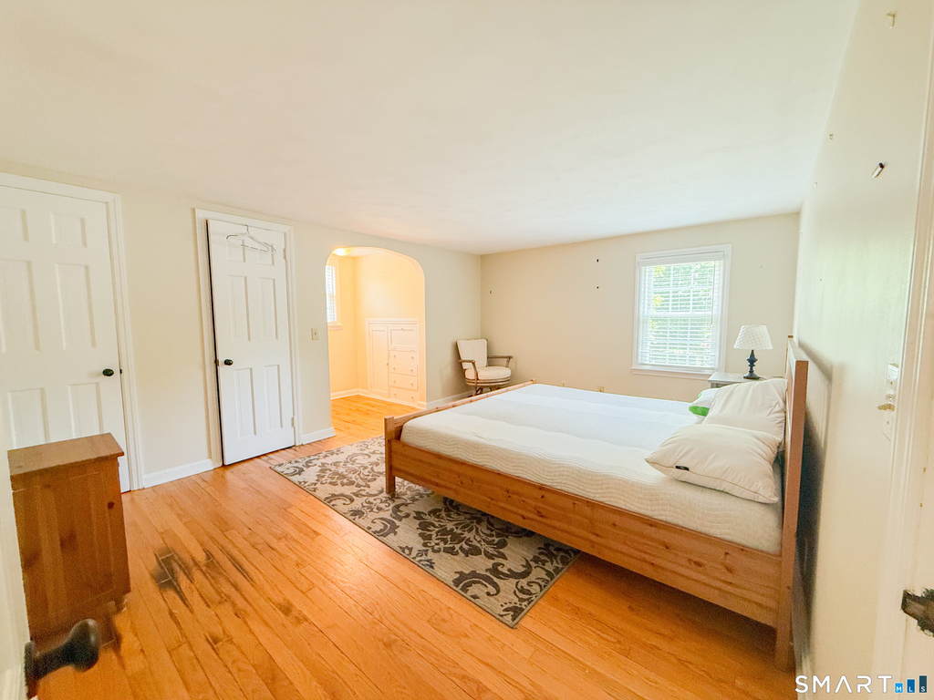 1657 Farmington Avenue - Photo 3