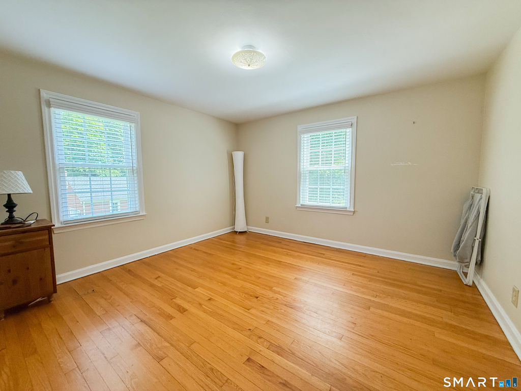 1657 Farmington Avenue - Photo 8