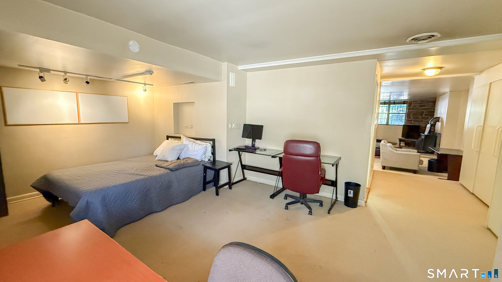 58 Capitol Avenue - Photo 6