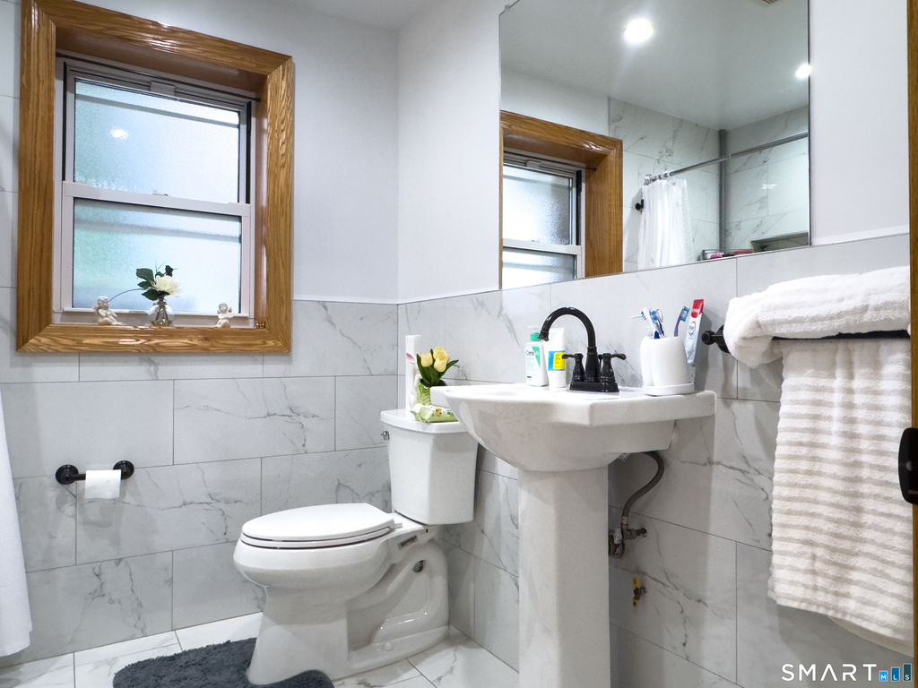 90 Seymour Street - Photo 8