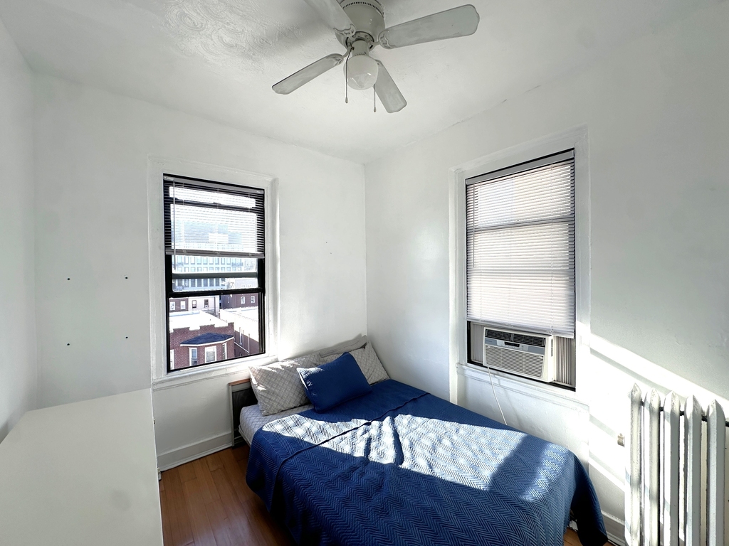 21-37 33rd Street - Photo 6
