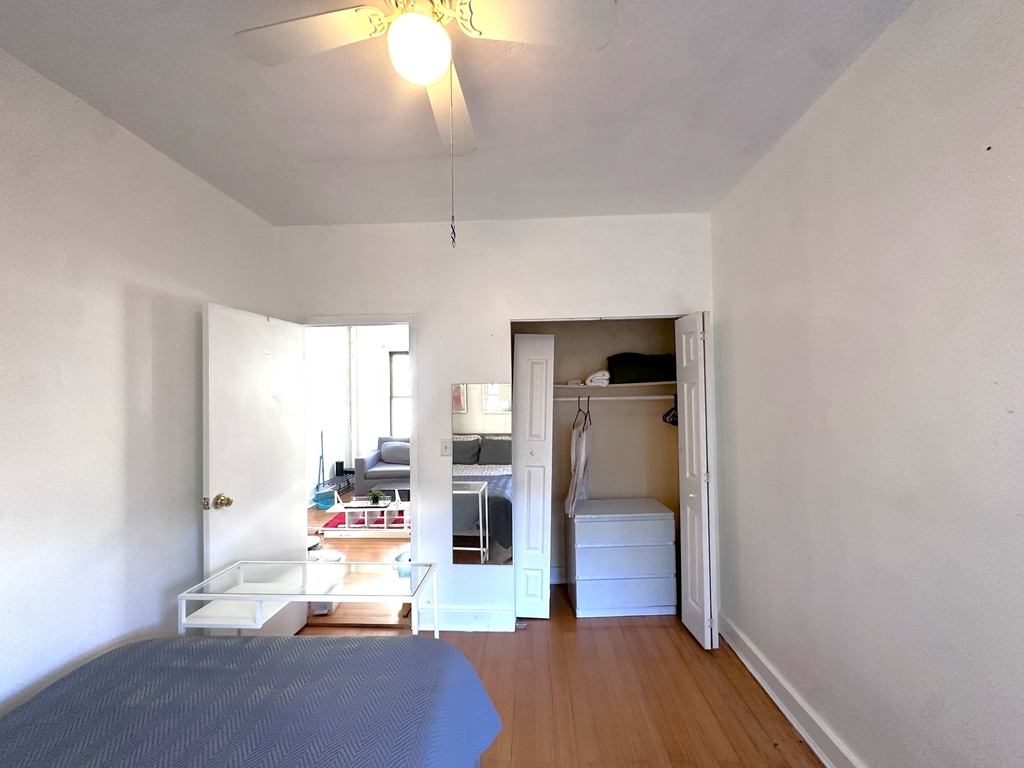 21-37 33rd Street - Photo 5