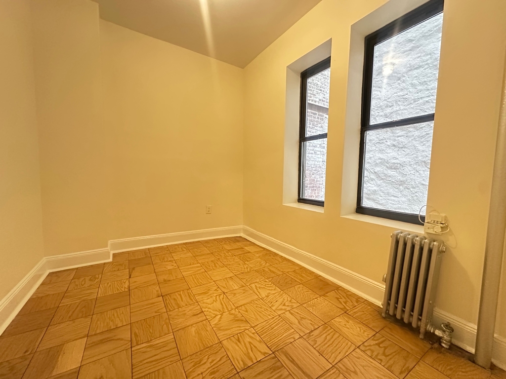 516 East 80th Street - Photo 1
