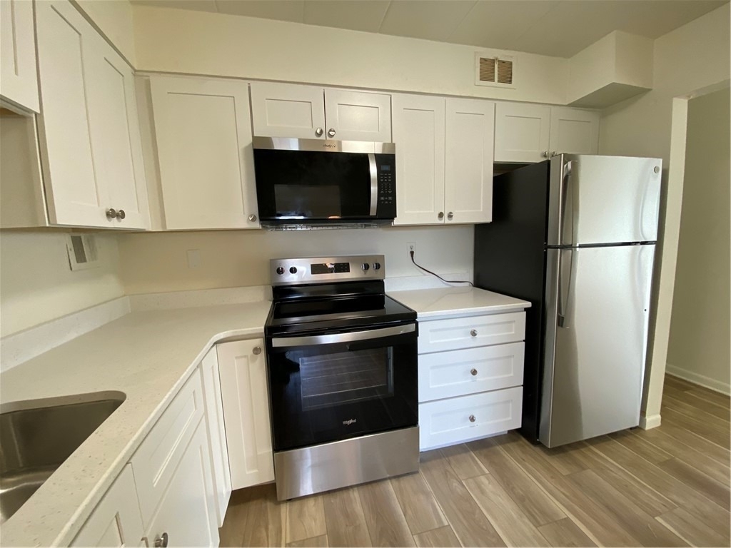 53 Academy Avenue - Photo 10