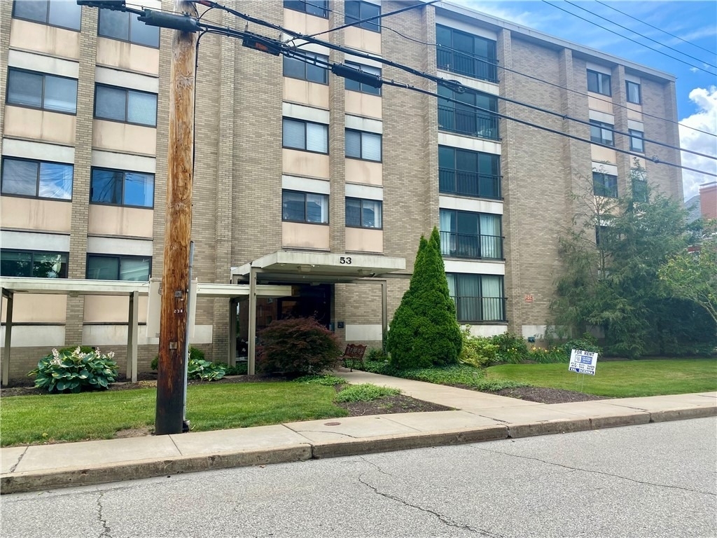 53 Academy Avenue - Photo 1