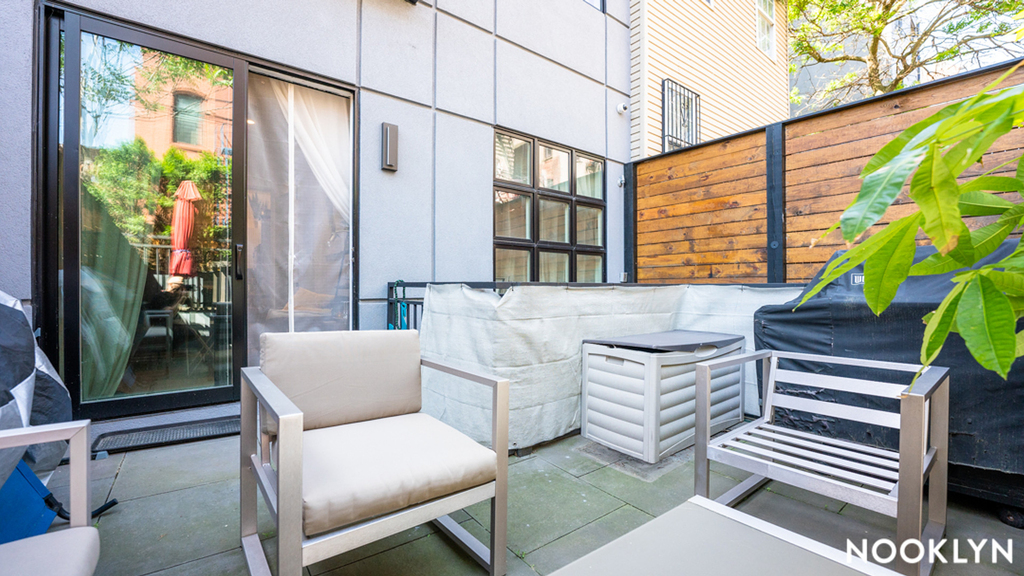 849 Dekalb Ave - Photo 12