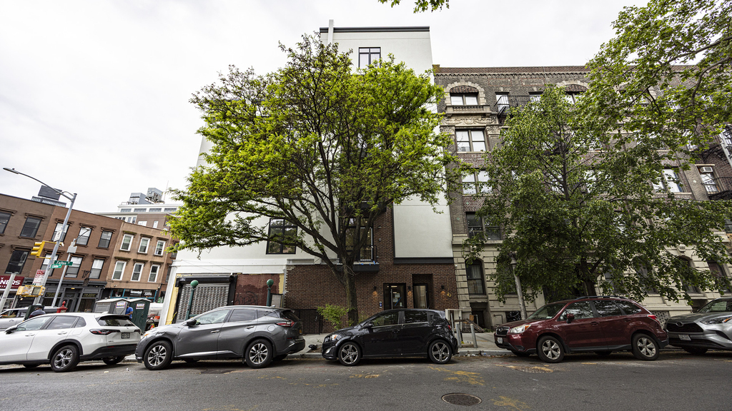 899 Fulton St - Photo 8