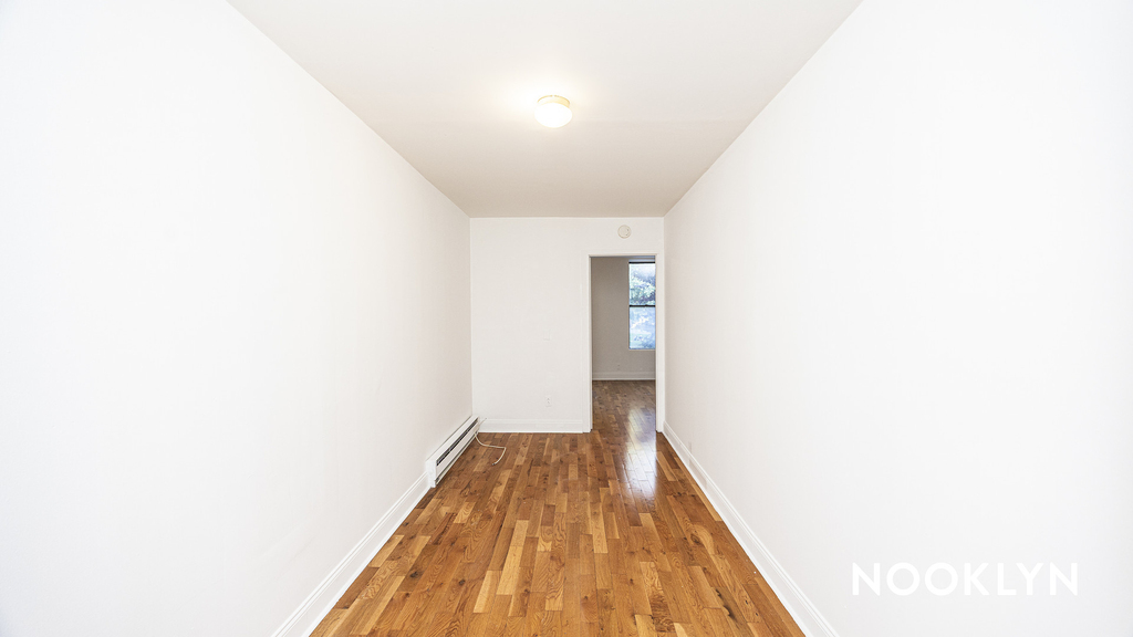 147 Starr St - Photo 16
