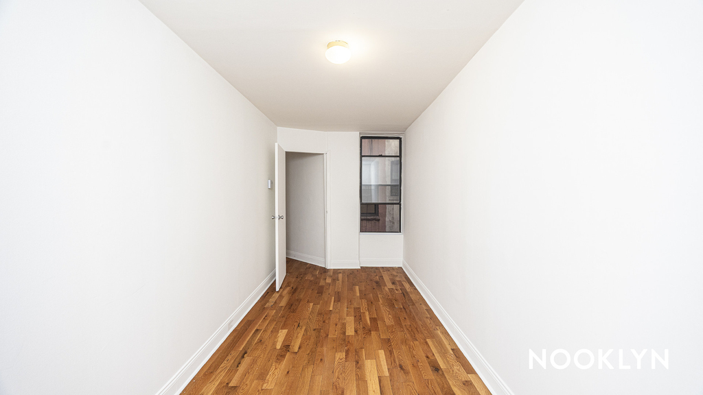147 Starr St - Photo 14