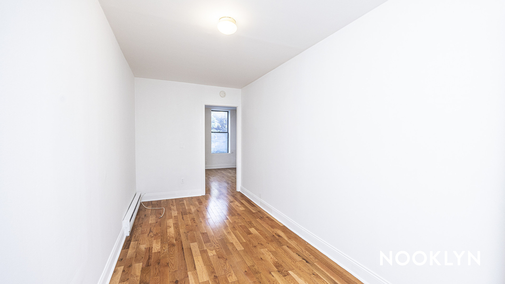 147 Starr St - Photo 17