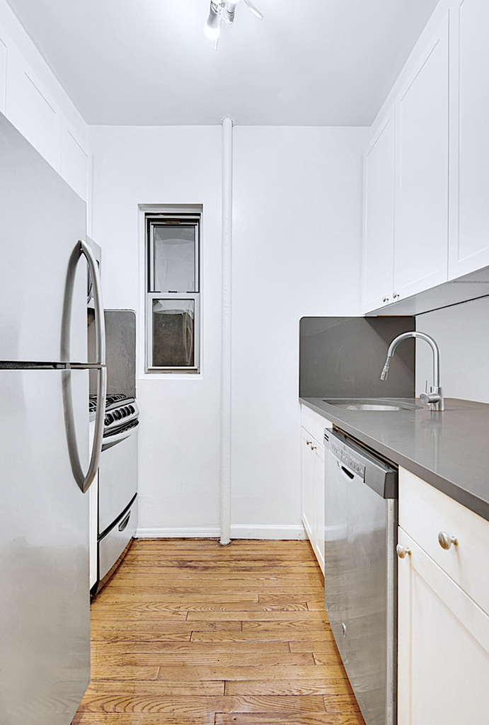 East 31st Street - Photo 1