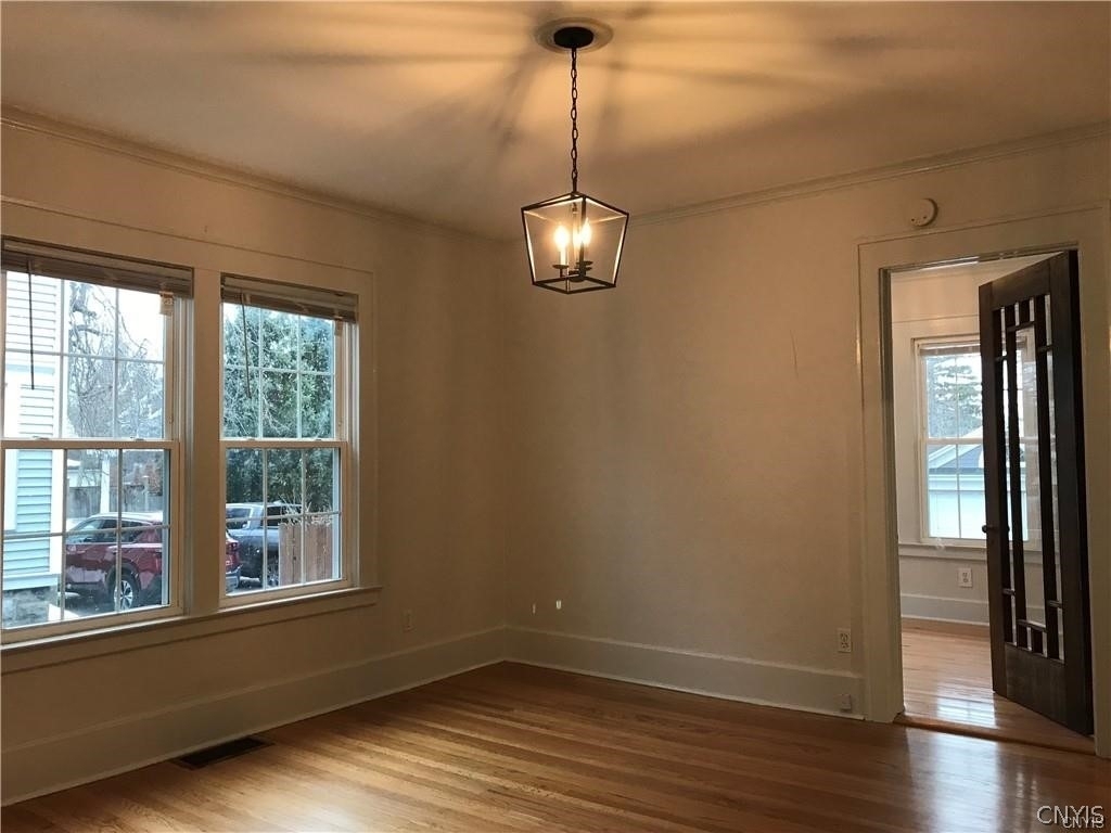 1815 James Street - Photo 1
