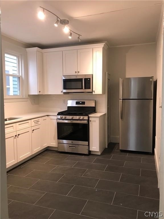 1815 James Street - Photo 5