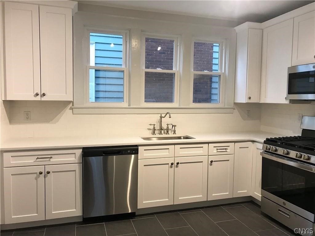 1815 James Street - Photo 7