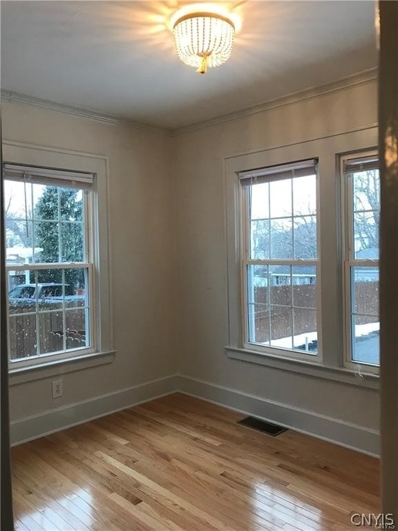 1815 James Street - Photo 9